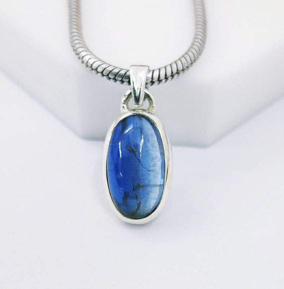 Kyanite Pendant, 925 Sterling Silver Pendant, Boho Pendant, Blue Stone, Valentine's Gift, Gift For Her, Handmade Jewellery. Free Shipping.