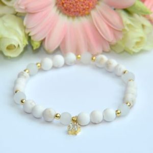 Shop Magnesite Bracelets! Bracelet made of magnesite and gold-plated silver elements | Natural genuine Magnesite bracelets. Buy crystal jewelry, handmade handcrafted artisan jewelry for women.  Unique handmade gift ideas. #jewelry #beadedbracelets #beadedjewelry #gift #shopping #handmadejewelry #fashion #style #product #bracelets #affiliate #ad