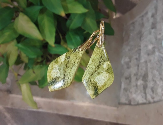 Natural Lizardite And Gold Earrings/polished Serpentine Gemstones/large Elegant Drop Earrings/unique Statement Gold Vermeil Earrings/gift