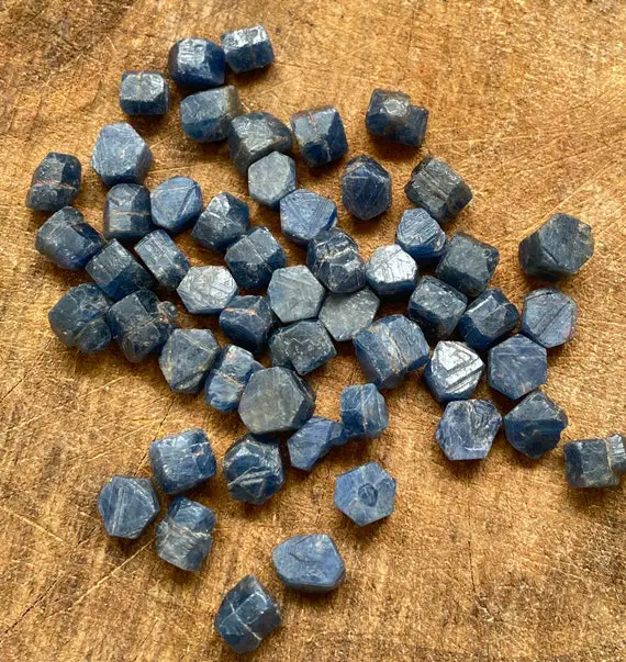Natural Raw Sapphire,rough Sapphire,september Birthstone,blue Sapphire,raw Crystals,gems,rocks,minerals,stones,crystal Healing,wicca,wiccan,