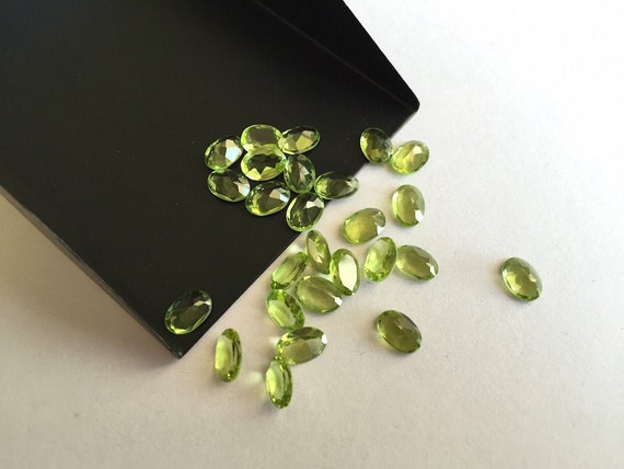 25 Pieces 7x5mm Peridot Faceted Oval Shaped Green Color Loose Gemstones Sku-p4