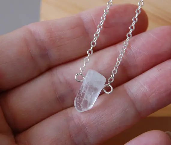 Quartz Necklace, Petite Quartz Pendant, Master Healer Crystal, Crystal Jewelry, Dainty Necklaces, Spiritual Jewelry, Gift Ideas For Her