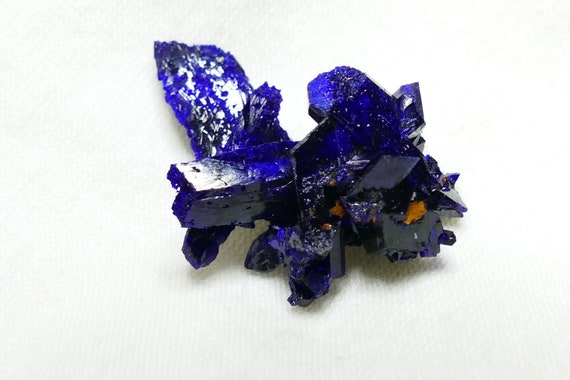 Azurite Mineral Specimen 3.31  Shilu Mine, Yangchun Co., Yangjiang, Guangdong, China Size: 24.6*19.6*10.4 Mm