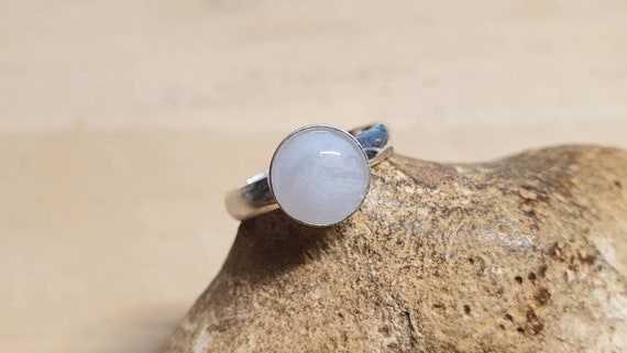 Minimalist Blue Lace Agate Ring. 925 Sterling Silver Adjustable Ring. Reiki Jewelry. Pisces Jewelry. Women's Gemstone Ring. 8mm Stone