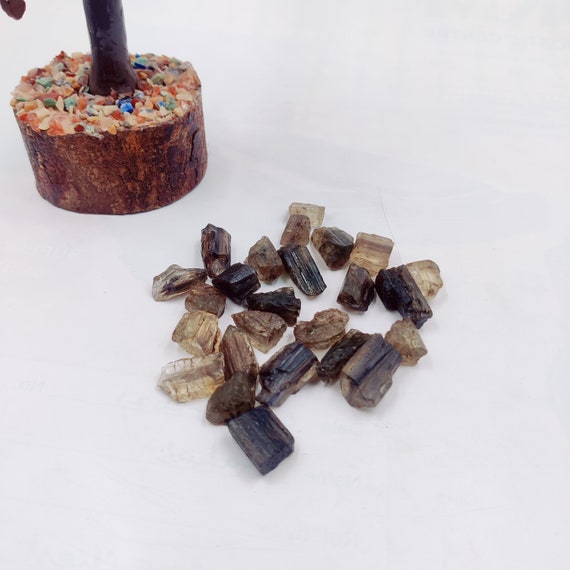 Andesine Labradorite Raw 10 / 25 Piece Lot, Natural  Gemstone, Healing Crystal Raw 8x10 10x12,15x20 Mm