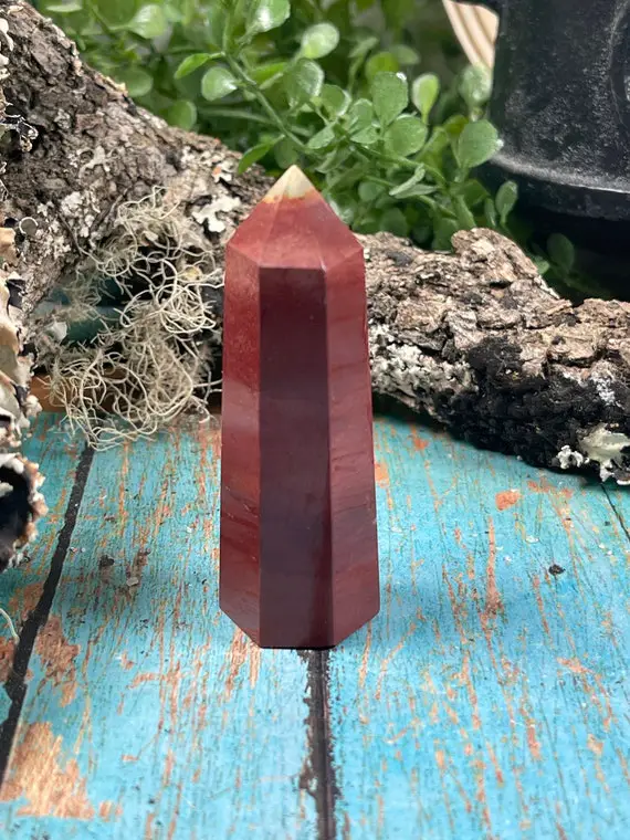 Mookaite Crystal Point - Reiki Charged - Yellow N Cream Mookaite Point - Inner Peace & Wholeness - Stability - Root Chakra