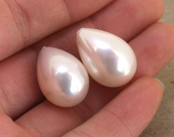 A Pair Candy Luster Light Pink Color South Seashell Pearl Beads Charm Beads Teardrop Beads