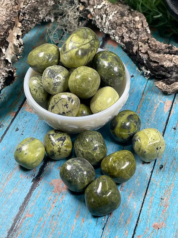 Serpentine Tumbled Stones - Reiki Charged Crystals - Past Lives - Stimulates Psychic Abilities - "new Jade" Serpentine Tumbles