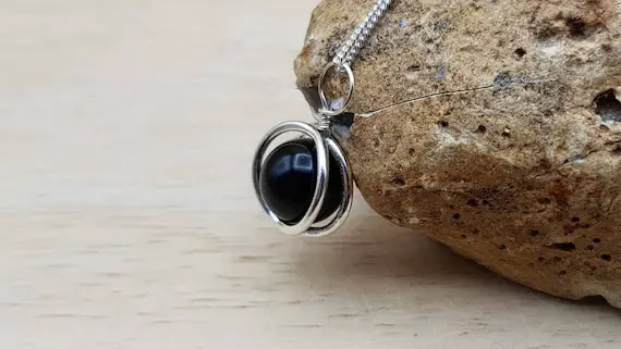 Small Black Spinel Circle Pendant Necklace. Reiki Jewelry. 10mm Stone. Sterling Silver 3d Round Frame Necklace.
