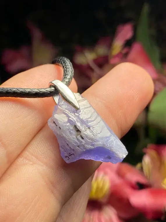 Tanzanite Pendant / Tanzanite Necklace / Crystal Necklace / Synergy 12 / Tanzanite Jewelry / Purple Tanzanite / Tanzanite Crystal