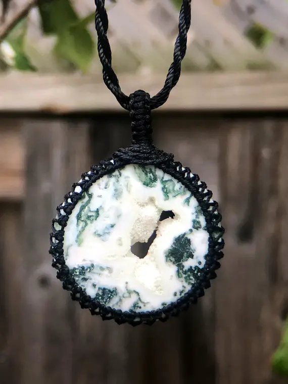 Tree Gate Necklace For Men, Agate Necklace For Women, Agate Jewelry, Agate Necklace Men, Macrame Necklace For Men, Macrame Gemstone Necklace