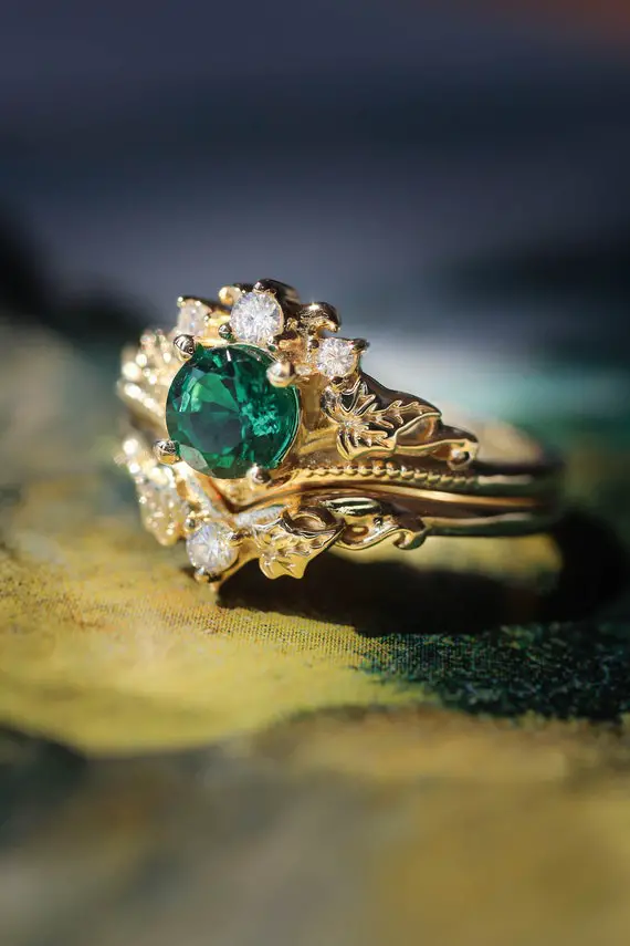 Emerald Bridal Ring Set, Engagement And Wedding Ring Set, Lab Emerald Ring, Nature Ring, Leaves Wedding Band, Leaf Ring, Stacking Ring Set