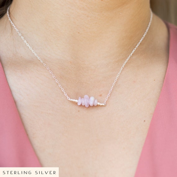 Kunzite Crystal Chip Bead Necklace. Pink / Purple Genuine Gemstone Beaded Jewellery. Dainty Handmade Natural Minerals Gift For Women.