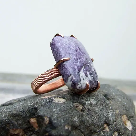 Lepidolite Ring, Copper Size 11