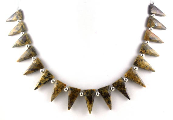 Aaa Quality 1 Strand Natural Picture Jasper Triangle Shape 10x18-11x20mm Beads Genuine Jasper Faceted Stone Picture Jasper Gemstone Jasper