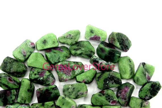 10 Pieces Ethnic Jewelry Green Raw Size 16-20 Mm Beautiful Green Quartz Natural Ruby Zoisite Gemstone Anyolite Rough Gemstone Genuine Rough