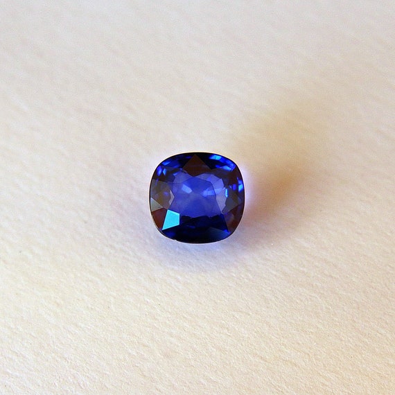 Cushion Cut Blue Sapphire Loose Stone 1.79ct Diffused Ceylon Sapphire 7x7mm