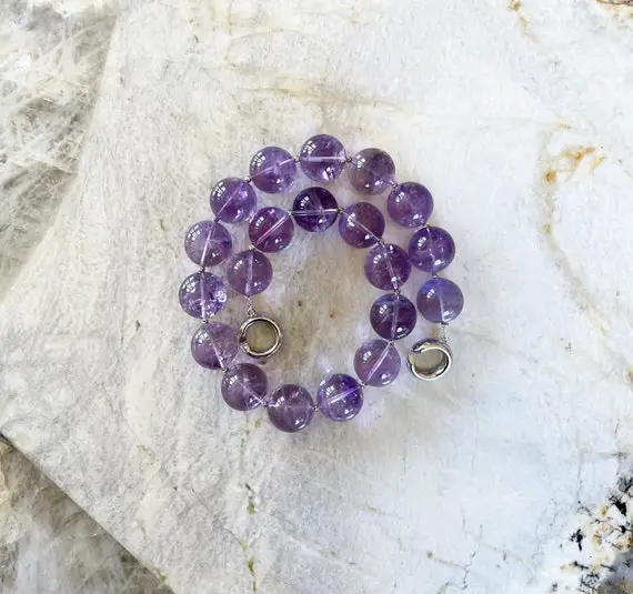 Lavender Amethyst 20mm Round Beaded Necklace With Interlocking Ring Clasp - February Birthstone