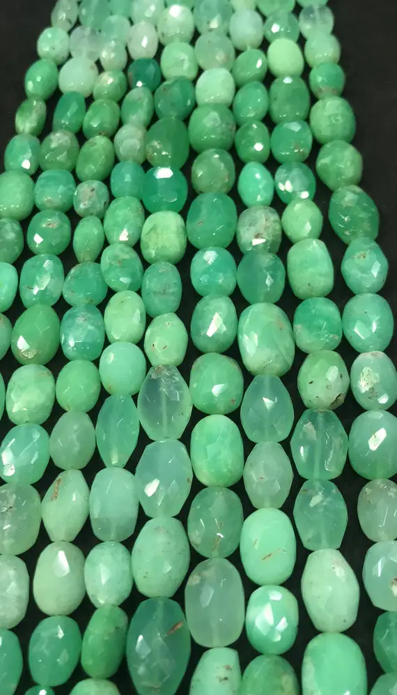 Beautiful Natural Hand Cut Chrysoprase Oval Smooth Nugget Beads 8/14-11/15 Mm Approx 12.5 Inches Mala Beads High Quality Beads For Sale