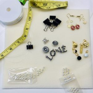 Shop Jewelry Making Kits! DIY Easy, Beginner, Jewelry Making Kit | Shop jewelry making and beading supplies, tools & findings for DIY jewelry making and crafts. #jewelrymaking #diyjewelry #jewelrycrafts #jewelrysupplies #beading #affiliate #ad