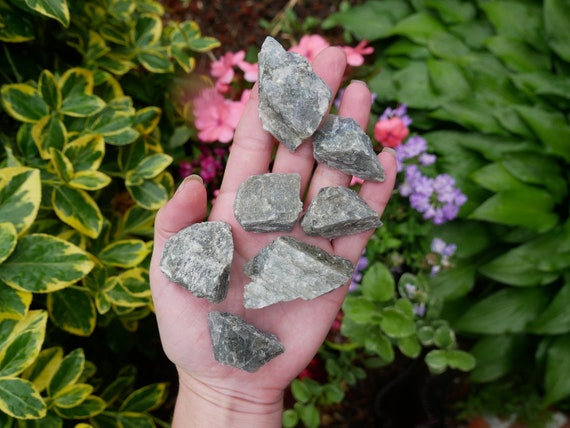 Labradorite Rough Stones - Natural Labradorite - Stones For Transformation - Stones For Wrapping - Natural Rough Raw Crystals - Reiki