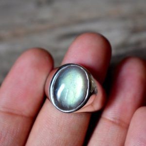 Shop Labradorite Rings! Green Labradorite ring , signet ring , 925 sterling silver , unisex ring , man  ring , labradorite gemstone , labradorite silver ring | Natural genuine Labradorite rings, simple unique handcrafted gemstone rings. #rings #jewelry #shopping #gift #handmade #fashion #style #affiliate #ad