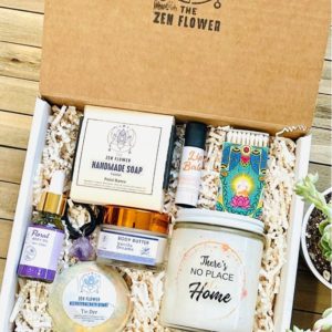 Shop Gifts for Crystal Lovers! New Home Gift Box , Moving Gift Box , Moving Care Package , Housewarming Gift , New House Gift , Friend Gift, Crystal Healing Kit | Shop jewelry making and beading supplies, tools & findings for DIY jewelry making and crafts. #jewelrymaking #diyjewelry #jewelrycrafts #jewelrysupplies #beading #affiliate #ad