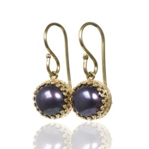 Shop Pearl Earrings! Black Dangle Earrings · Black Pearl Earrings · Gold Dangle Pearl Earrings · Custom Pearl Earrings · Peacock Pearl Earrings For Women | Natural genuine Pearl earrings. Buy crystal jewelry, handmade handcrafted artisan jewelry for women.  Unique handmade gift ideas. #jewelry #beadedearrings #beadedjewelry #gift #shopping #handmadejewelry #fashion #style #product #earrings #affiliate #ad