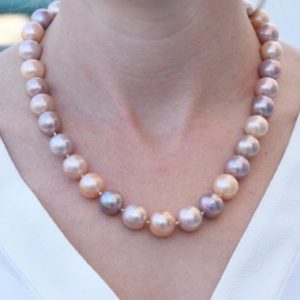 Shop Pearl Necklaces! Natural Pearl 9 mm-Freshwater Pearl Necklace-Wedding Jewelry-Bridal Jewelry-Anniversary gift-Birthday present-Mothers necklace-for her | Natural genuine Pearl necklaces. Buy handcrafted artisan wedding jewelry.  Unique handmade bridal jewelry gift ideas. #jewelry #beadednecklaces #gift #crystaljewelry #shopping #handmadejewelry #wedding #bridal #necklaces #affiliate #ad