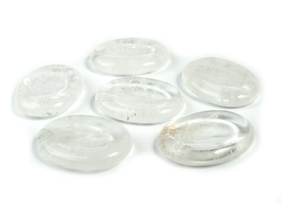Clear Quartz Worry Stone - Healing Crystals - Natural Clear Quartz Crystal - Clear Quartz Pocket Stone - 4.5x3.5cm - Wo1040