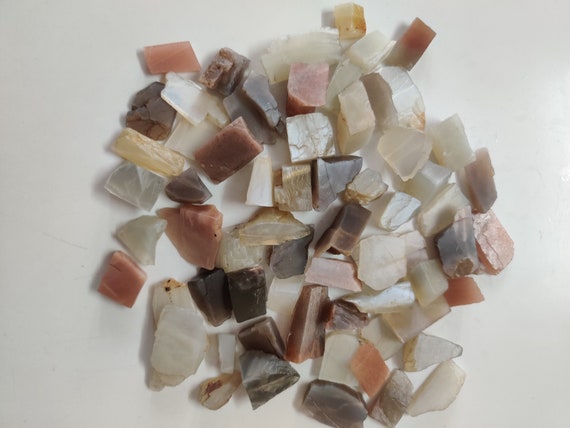 Natural Raw Peach Moonstone 12-19 Mm ,white Rainbow Moonstone Rough, Raw Crystal, Natural Loose Gemstones