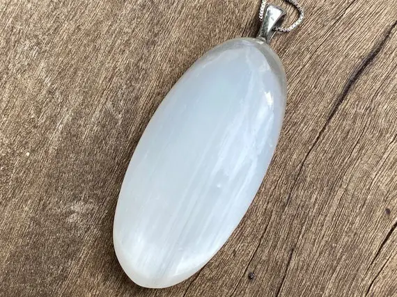 Selenite Moon Goddess Healing Stone Necklace With Positive Energy!