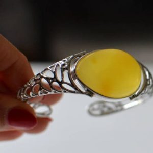 Baltic amber Bracelet sterling silver cuff yellow amber bracelet sunstone jewelry silver bangle birthstone bracelet for mom gift for wife | Natural genuine Amber bracelets. Buy crystal jewelry, handmade handcrafted artisan jewelry for women.  Unique handmade gift ideas. #jewelry #beadedbracelets #beadedjewelry #gift #shopping #handmadejewelry #fashion #style #product #bracelets #affiliate #ad