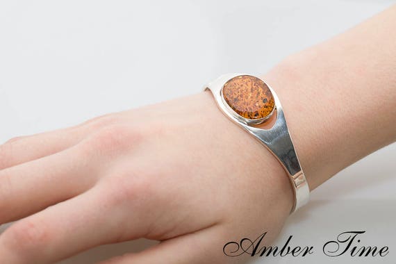 Bb0205 Sterling Silver 925 & Natural Baltic Amber Bracelet, Exclusive Amber Silver Bangle Bracelet. Free Courier Shipment