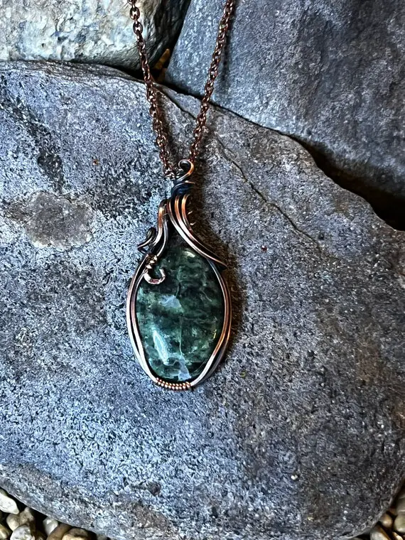 Chrome Diopside Pendant Necklace For Women. Handmade Copper Wire Boho Wrapped Natural Stone Jewelry, A Wearable Art Jewelry Gift For Her