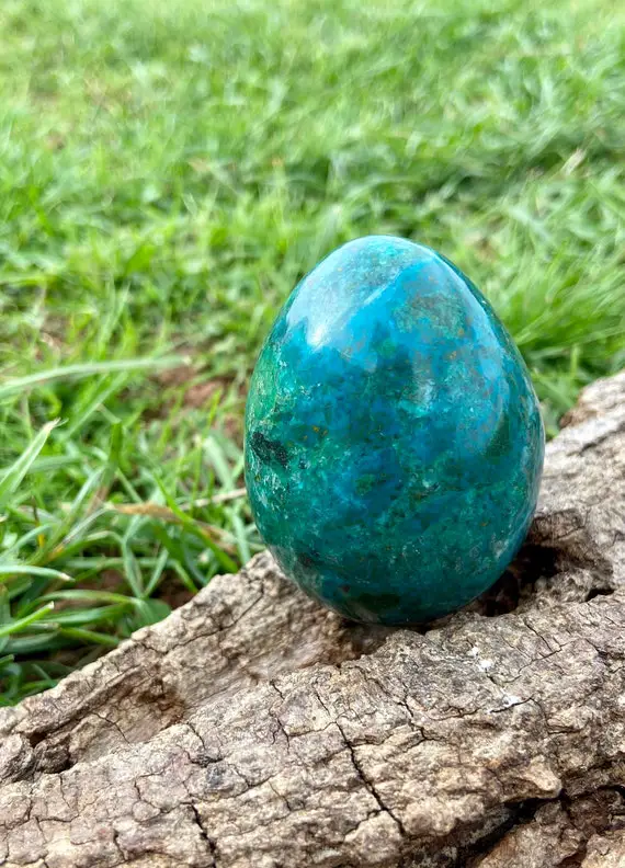Chrysocolla Egg. Beautiful Piece