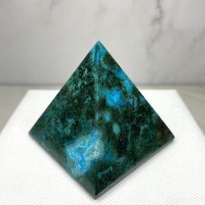Chrysocolla Malachite Pyramid 64 mm 276 g, Peru | Natural genuine stones & crystals in various shapes & sizes. Buy raw cut, tumbled, or polished gemstones for making jewelry or crystal healing energy vibration raising reiki stones. #crystals #gemstones #crystalhealing #crystalsandgemstones #energyhealing #affiliate #ad