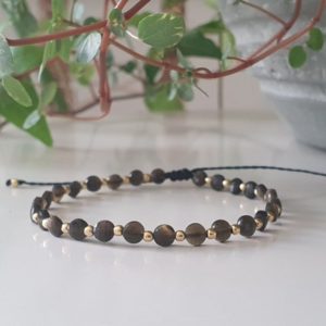 Golden Obsidian Armband mit 925 Silber Perlen – Obsidian Armband – Edelsteinarmband – boho – bohemian Schmuck – Gemstones – minimalistisch | Natural genuine Golden Obsidian bracelets. Buy crystal jewelry, handmade handcrafted artisan jewelry for women.  Unique handmade gift ideas. #jewelry #beadedbracelets #beadedjewelry #gift #shopping #handmadejewelry #fashion #style #product #bracelets #affiliate #ad