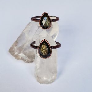 Golden Sheen Obsidian Faceted Pear Shape Custom Ring, Copper Electroformed Ring, Boho Golden Sheen Obsidian Ring | Natural genuine Golden Obsidian rings, simple unique handcrafted gemstone rings. #rings #jewelry #shopping #gift #handmade #fashion #style #affiliate #ad