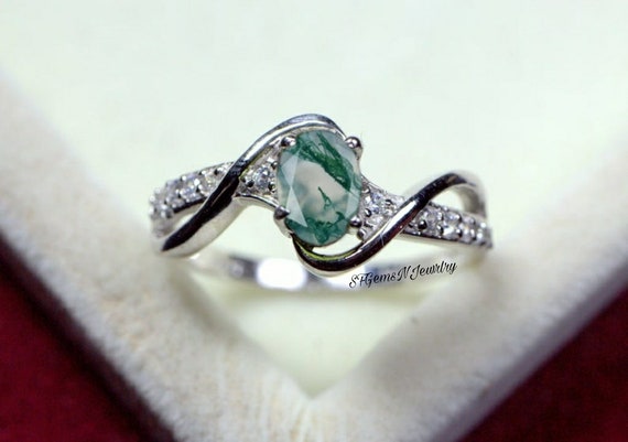 Minimalist Green Moss Agate Ring Vintage Dainty Solitaire Oval Cut Moss Agate Engagement Ring