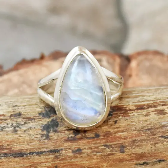 Moonstone Ring, 925 Sterling Silver Ring, Handmade Ring, White Rainbow Ring, Anniversary Ring, Wedding Ring, Gift For Her,  Minimalist Ring
