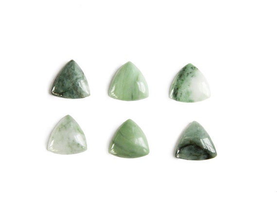 Natural Siberian Nephrite Jade Cabochon, 21mm, Large Jade Soft Trillion, Vintage Jade Cabochon, Green Jade Triangle Cabochon, 1 Piece