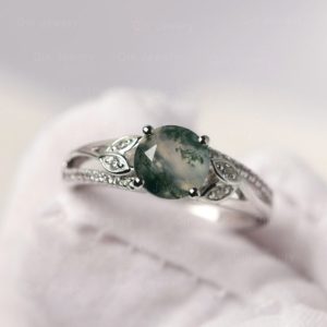 Natural Moss Agate Ring Solid Silver Round Shaped 7 mm Twig Wedding Ring for Women | Natural genuine Moss Agate rings, simple unique alternative gemstone engagement rings. #rings #jewelry #bridal #wedding #jewelryaccessories #engagementrings #weddingideas #affiliate #ad