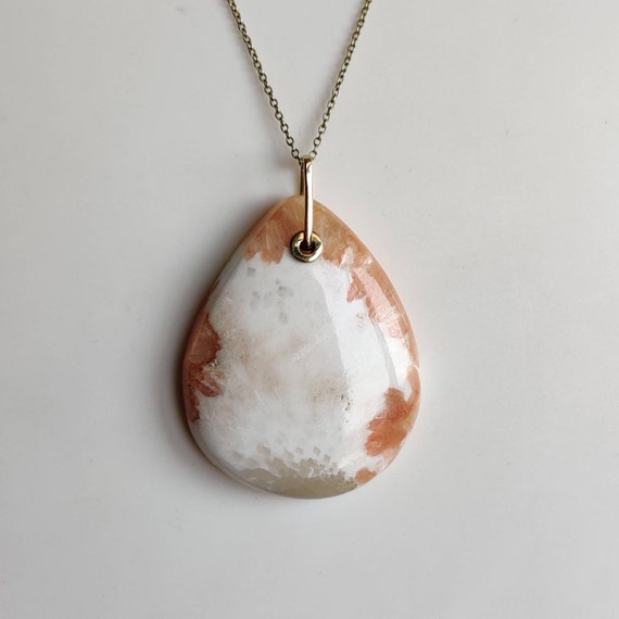 Natural Scolecite Pendant, 14k Solid Gold Scolecite Pendant, Yellow Gold Necklace Pendant, Scolecite Jewelry, February Birthstone