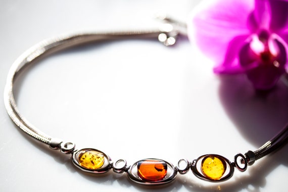 Quality Amber Necklace, Amber And Chain Necklace, Amber Silver Necklace,modern Amber Necklace,oval Amber Necklace,mother’s Day Amber Jewelry