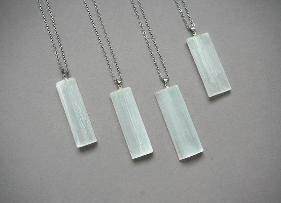 Selenite Necklace Large Selenite Layering Necklace Raw Selenite Healing Crystals Pendant Natural Selenite Raw Stone Jewelry Silver