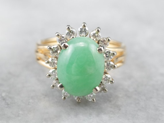 Vintage Jade And Diamond Halo Ring, Two Tone Gold Jade Ring, Jade Cabochon Ring, Anniversary Ring, Jade Jewelry, Birthday Gift Rqq8l5lf