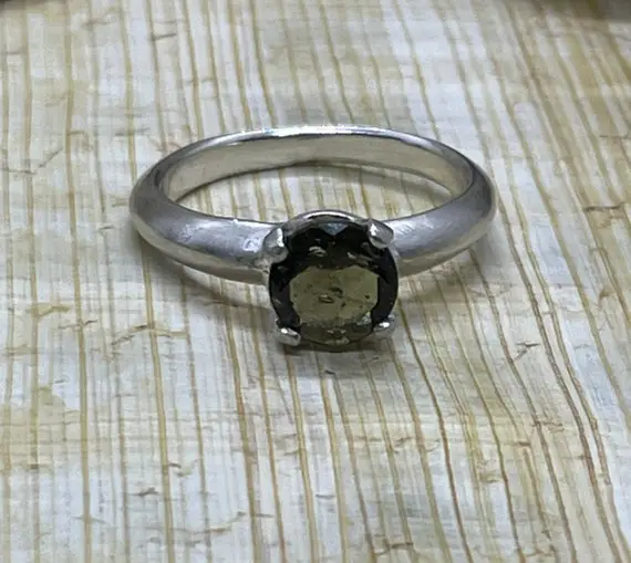 Genuine Size 7 Czech Moldavite Ring 925