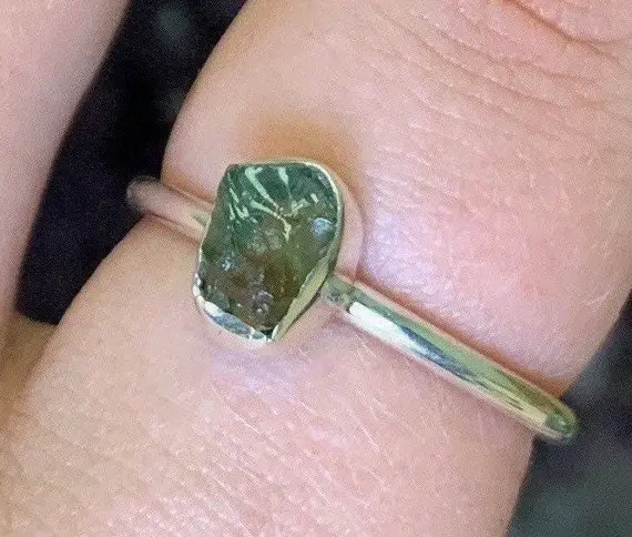 Rough Genuine Moldavite Sterling Silver Ring, Outer Space Rock, Stackable Moldavite Ring, Heart Chakra, Green Moldavite, Meteor, Unique