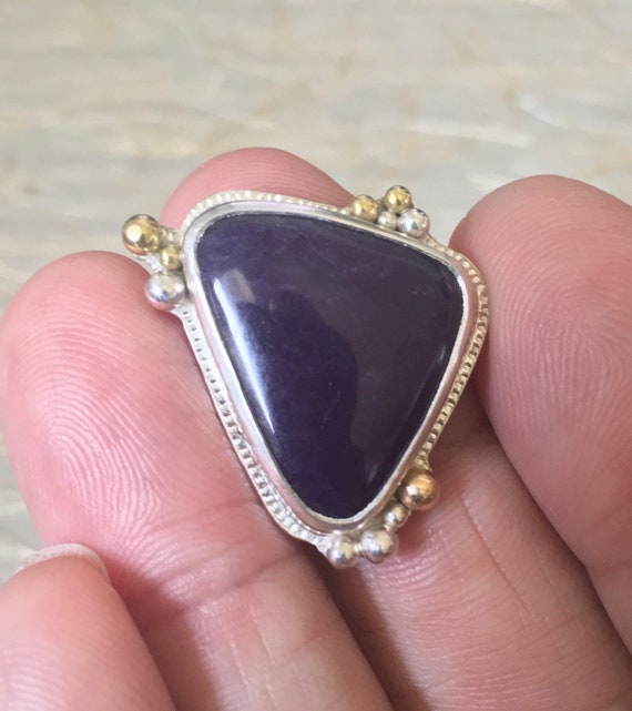 Sugilite Ring / Textured & Patterned Silver W/14-18k Yellow Gold / Size 7.5 / Dark Rich Purple - High Polish Cab  Special Look From Monterey